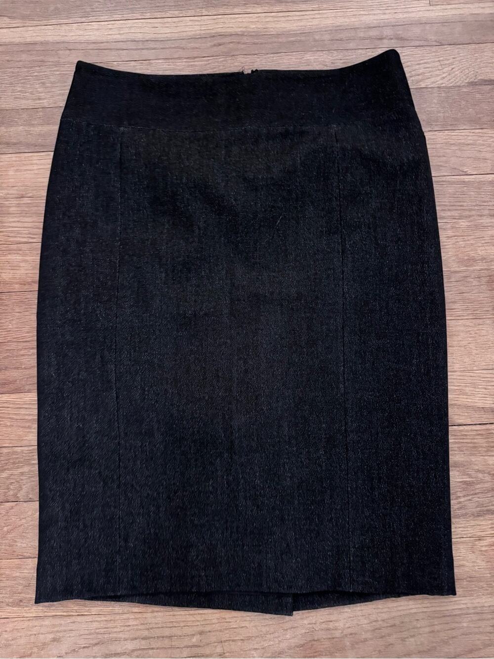 Express Design Studio Drop Waist Knee Length Skirt Size 4 (Fits 31" Waist)
 b21